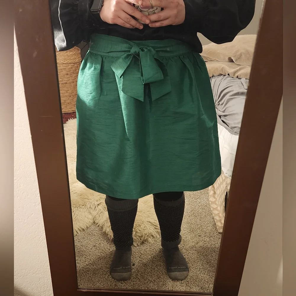 Crown & Ivy green taffeta skirt - Picture 9 of 13